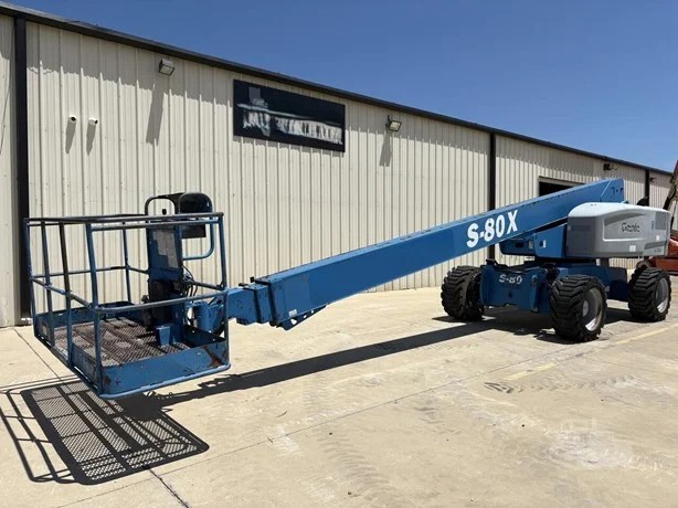 Telescopic Boom Lift - View 2